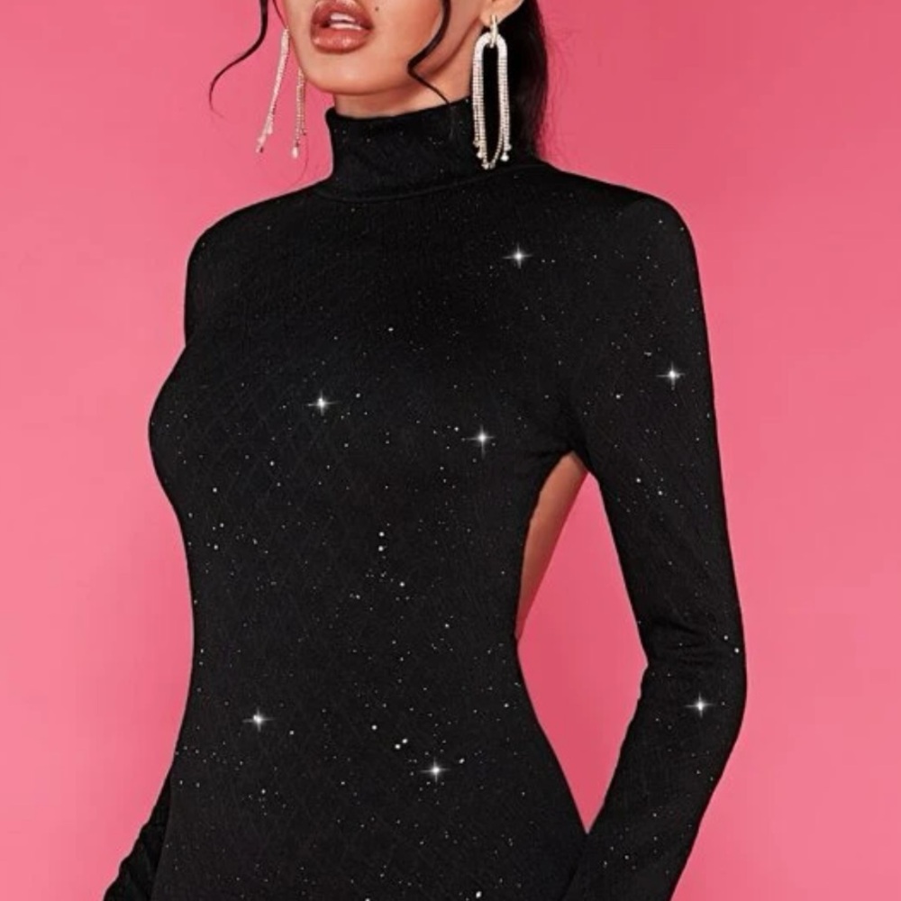 Black Cut Out Ruched Back Neck Bodycon Mini Dress - Size Medium - Picture 5 of 5